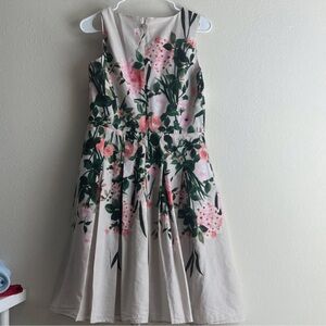 Women ' Floral Fit-and-Flare Dress in Blush Pink